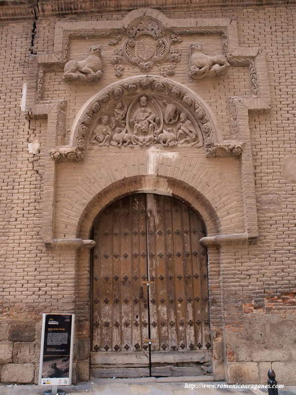 VISTA DE CONJUNTO DE PORTADA Y TMPANO REUTILIZADO